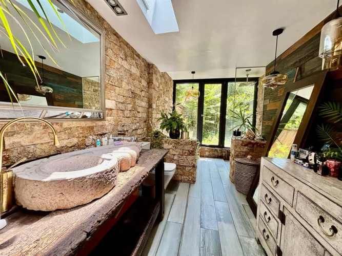 OTROS Bernardo Larraín