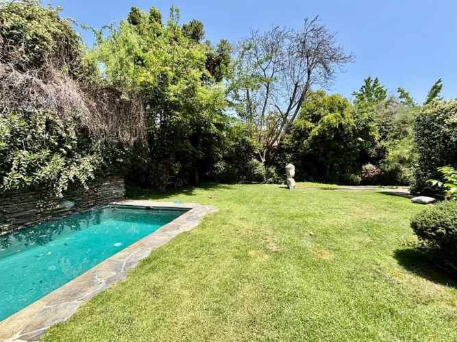 OTROS Bernardo Larraín