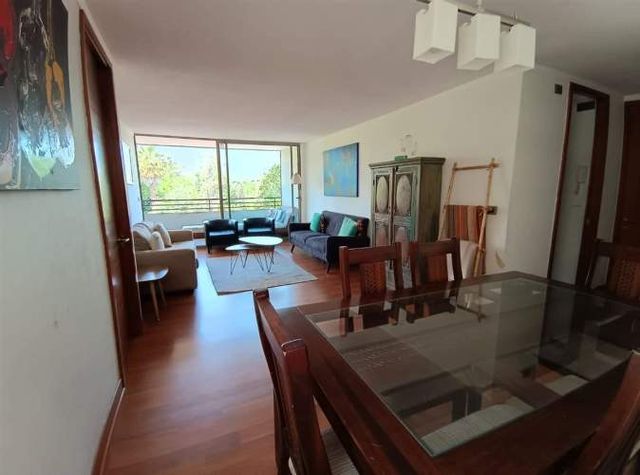 DEPARTAMENTO La Cabaña / Las Condes