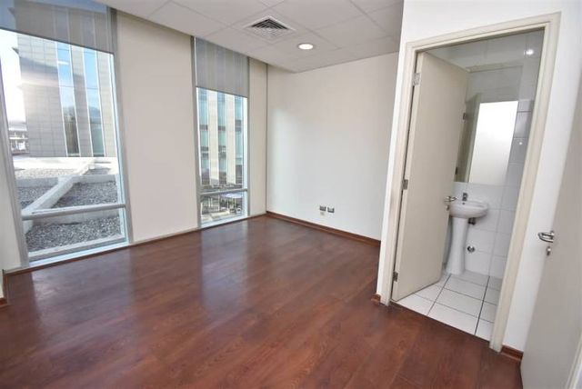 OFICINA Raúl Labbé / Puente Nuevo