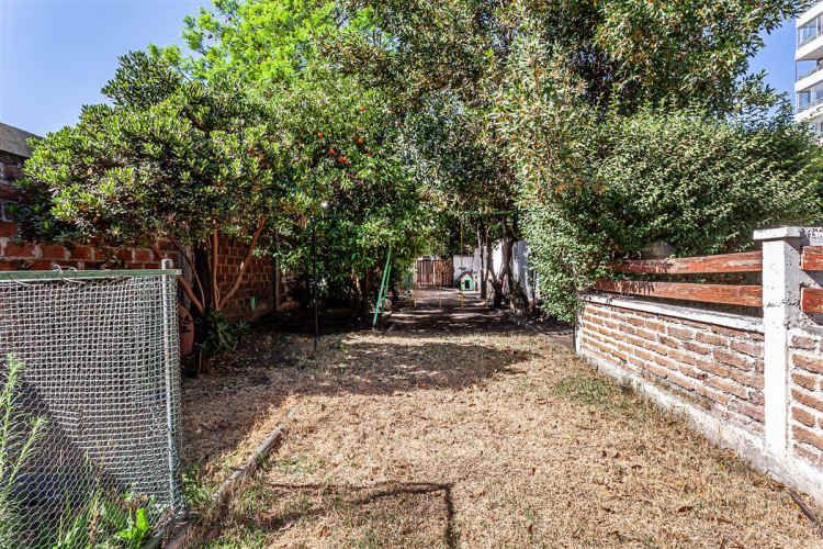 CASA Metro Ciudad del Niño / Octava Avenida