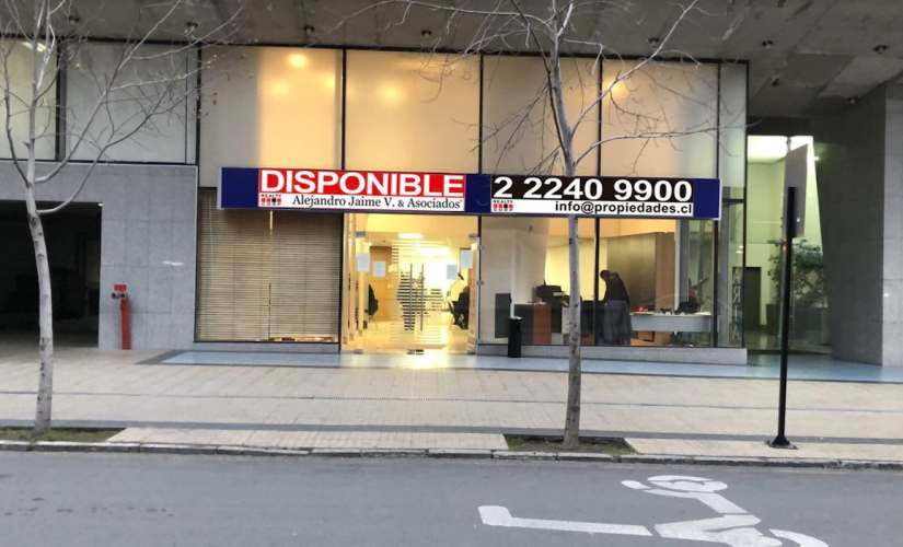 OFICINA Avda. El Bosque / Don Carlos / El Golf