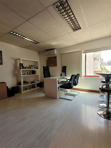 LOCAL COMERCIAL Lyon / Nueva Providencia / Metro Los Leones