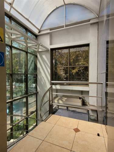 LOCAL COMERCIAL Lyon / Nueva Providencia / Metro Los Leones