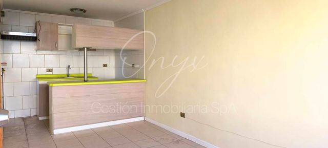 Casa condominio Santa Luisa 2 dormitorios 1 oficina