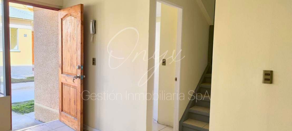 Arriendo casa en condominio Villa Alemana