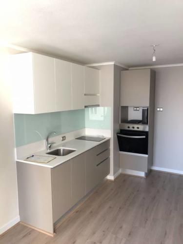 MALL INDEPENDENCIA, CON BODEGA