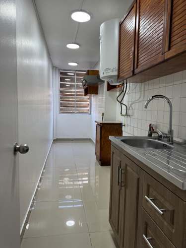 AMPLIO Y LUMINOSO DEPARTAMENTO A PASOS DE LA QUINTA VERGARA (PRIMER PISO) SIN COMISION