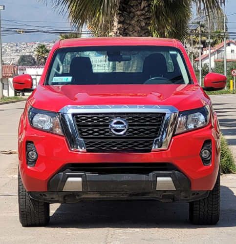 Nissan NAVARA XE MT 4x4 