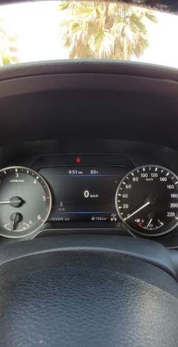 Nissan NAVARA XE MT 4x4 