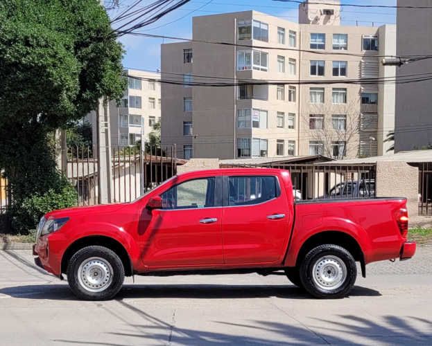 Nissan NAVARA XE MT 4x4 