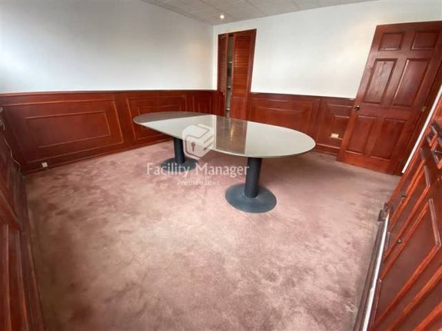 OFICINA O'Higgins con Prat