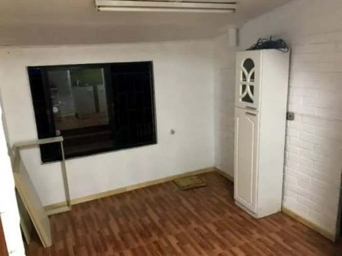 Excelente Propiedad, AISLADA, Bien Mantenida, Buen Sector FP