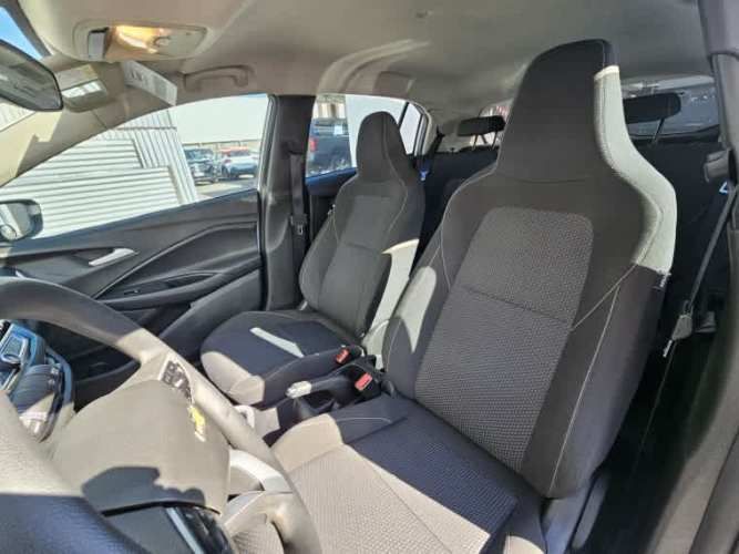 Chevrolet Onix Hb Lt Mt 2023