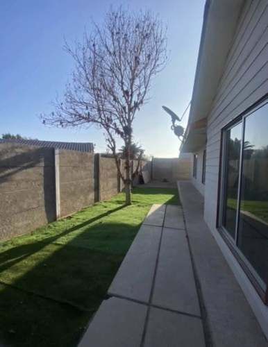 Arriendo Casa grande en azapa