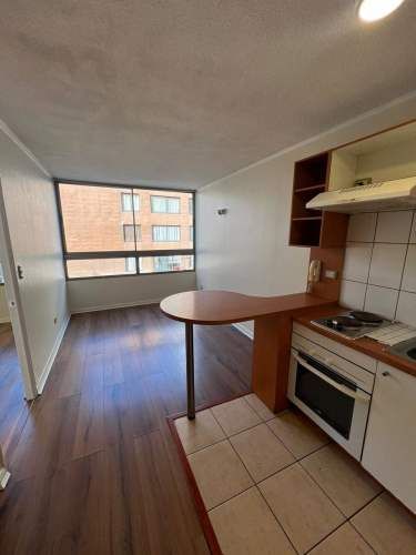 Arriendo Depto En San Martín 870, Santiago