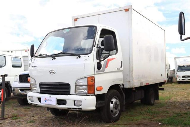CAMION HYUNDAI HD 35 AÑO 2018 SE CONDUCE CON CLASE B OFERTA