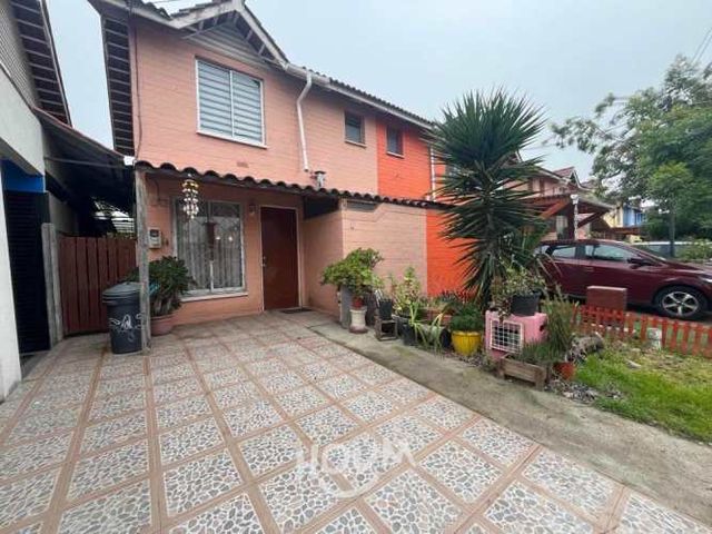 Casa en Lomas del Viento