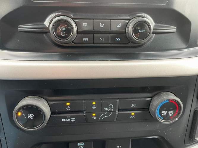 FORD F-150 D CAB XLT 3.3 4X2 AT 2021