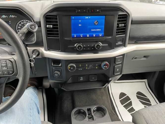 FORD F-150 D CAB XLT 3.3 4X2 AT 2021