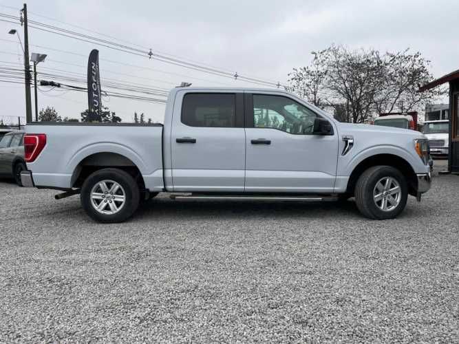 FORD F-150 D CAB XLT 3.3 4X2 AT 2021