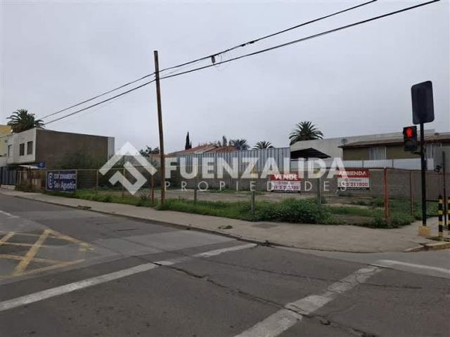 SITIO Esquina Independencia