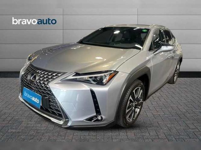 LEXUS UX300 2025