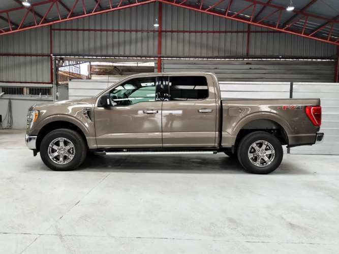 FORD F-150 2024
