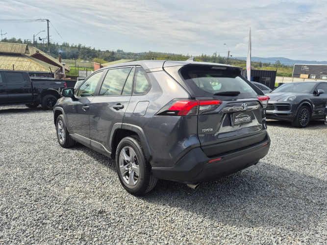 2022 TOYOTA RAV4 Automotora RRMotors