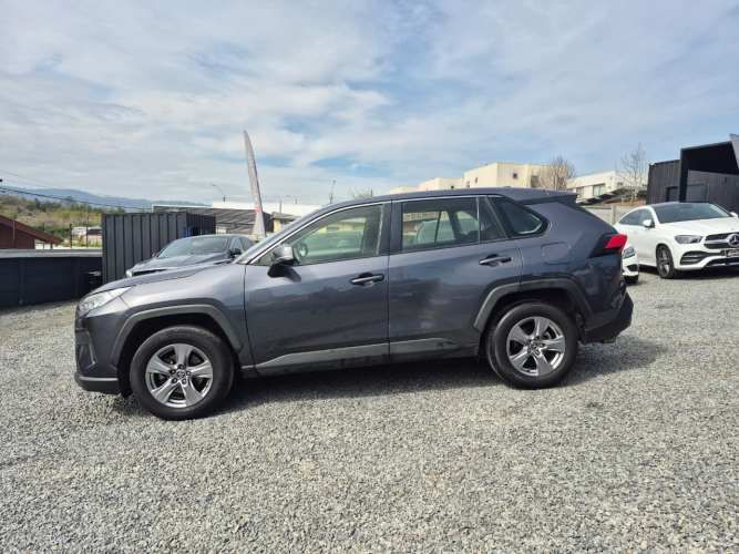 2022 TOYOTA RAV4 Automotora RRMotors