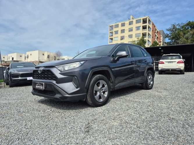 2022 TOYOTA RAV4 Automotora RRMotors