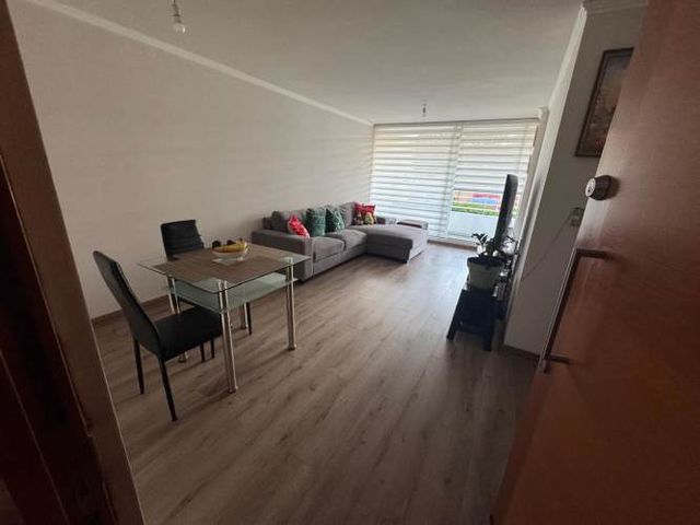 Varas Mena 865 Depto 2dormitorio + 2 Baño