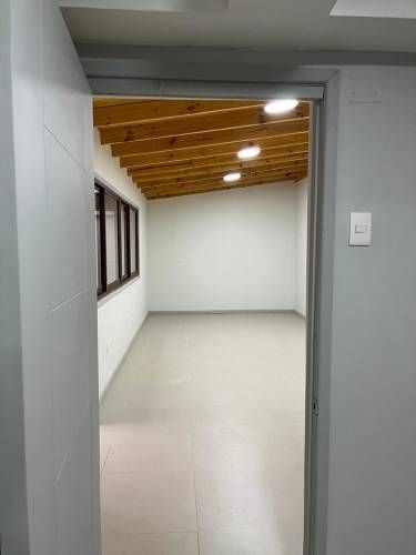 Propiedad uso comercial, clinica dental, peluquerías, empresas, oficinas,etc