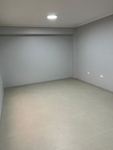 Propiedad uso comercial, clinica dental, peluquerías, empresas, oficinas,etc