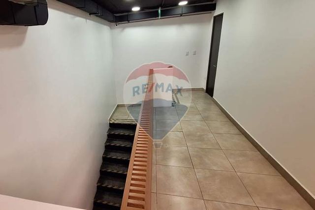 Edificio en el corazón de santiago centro