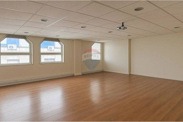 Edificio en el corazón de santiago centro