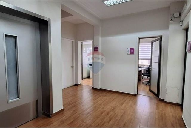 Edificio en el corazón de santiago centro