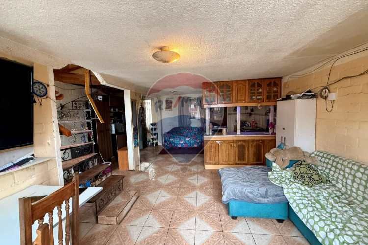 Casa en peñaflor: ¡comodidad e inversión ideal!