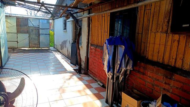 VENTA CASA CON LOCALES  COMERCIALES  CONCHALI