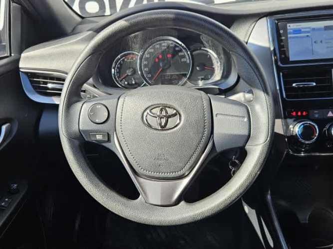 Toyota Yaris Hb 1.5 Mt 2025