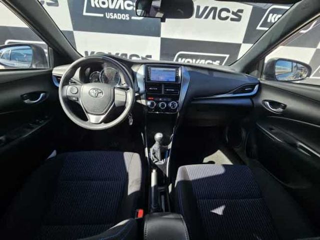 Toyota Yaris Hb 1.5 Mt 2025