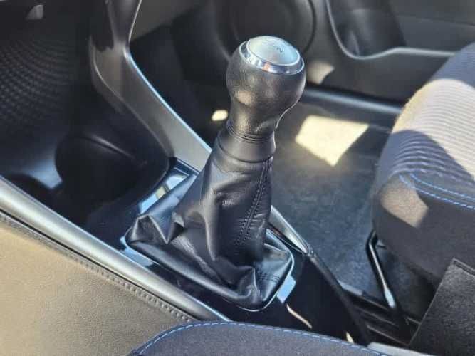 Toyota Yaris Hb 1.5 Mt 2025