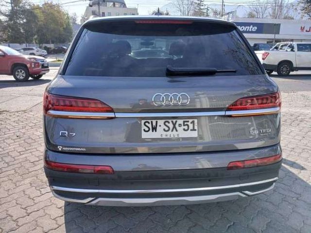 AUDI Q7 2023