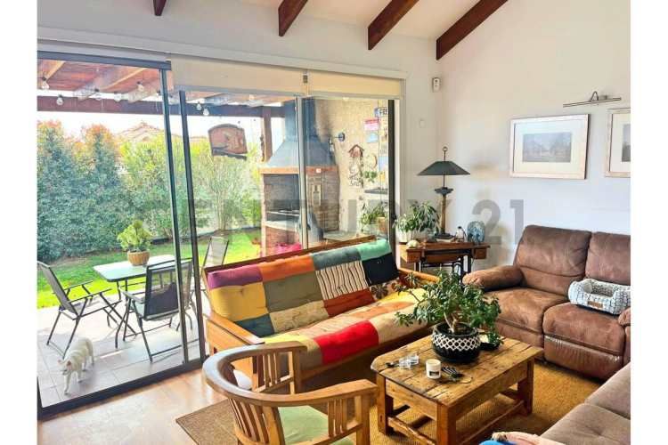 Se vende casa sector El Santuario de Peñuelas