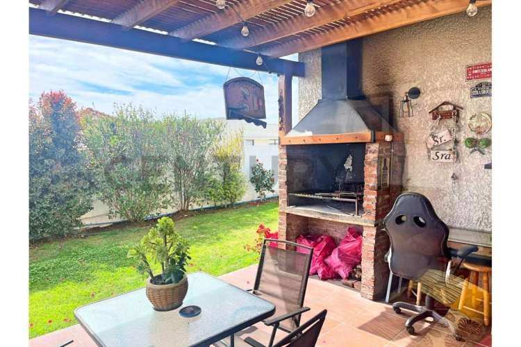 Se vende casa sector El Santuario de Peñuelas