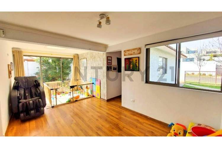 Se vende casa sector El Santuario de Peñuelas