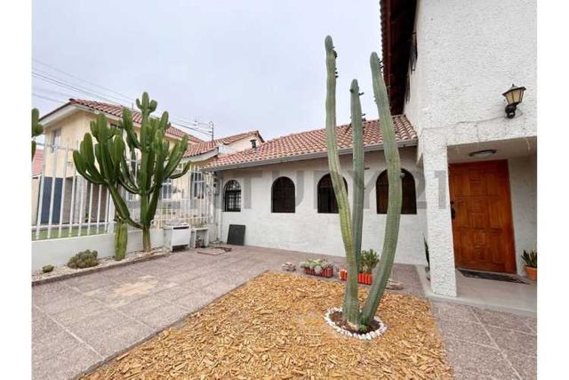Se vende Casa en sector Rosario de Peñuelas