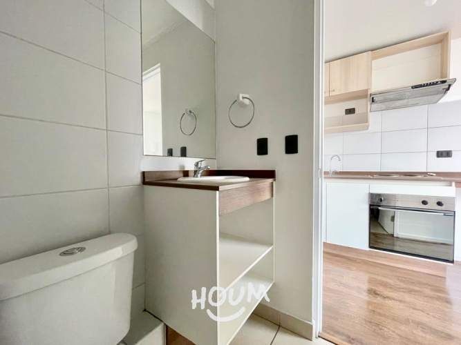 Departamento en Mario Kreutzberger