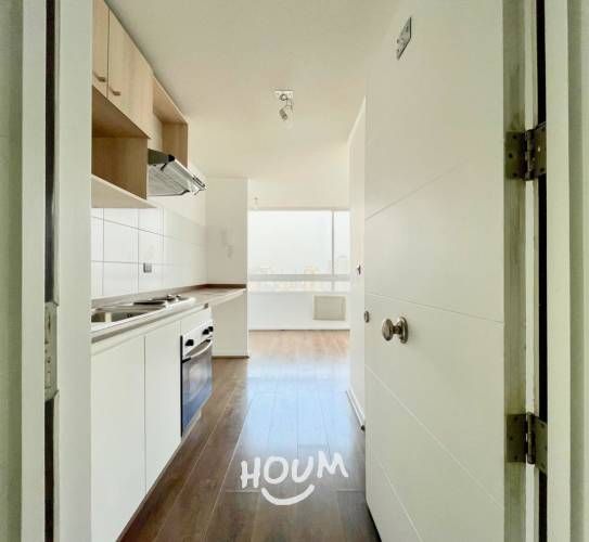 Departamento en Mario Kreutzberger