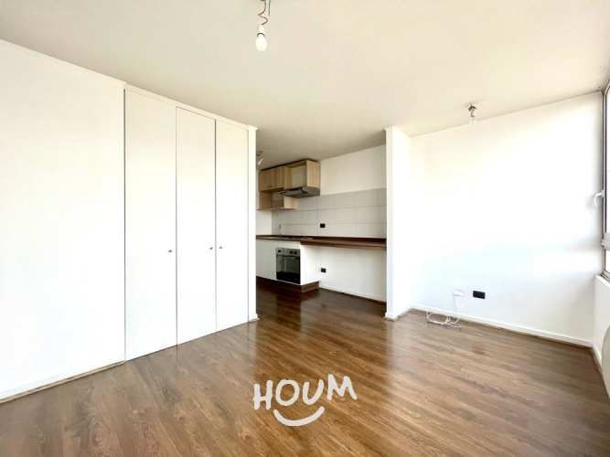 Departamento en Mario Kreutzberger